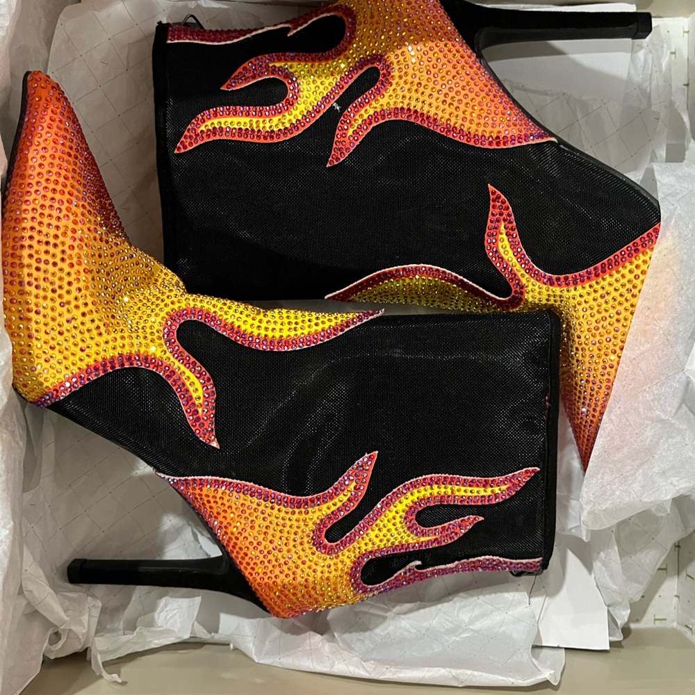 Thalia Sodi Black and Yellow Flame Heeled Boots - Picture 2 of 7